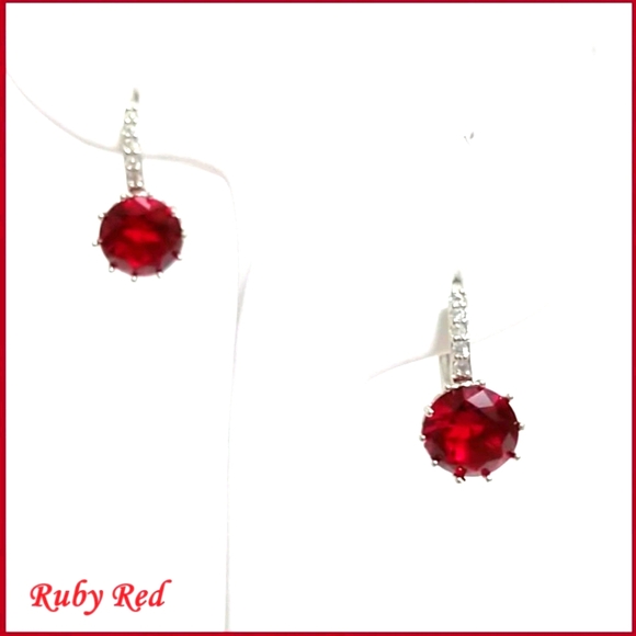 🔥 3/$25 🔥 - Picture 1 of 3